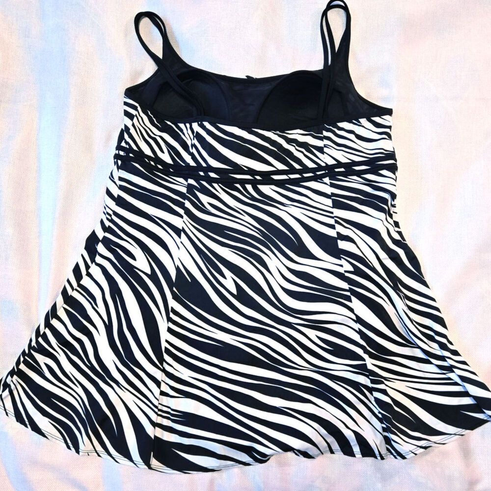 GREAT LENGTHS SWIM Black White Zebra Print Swim Dress Size 20 - Picture 2 of 8